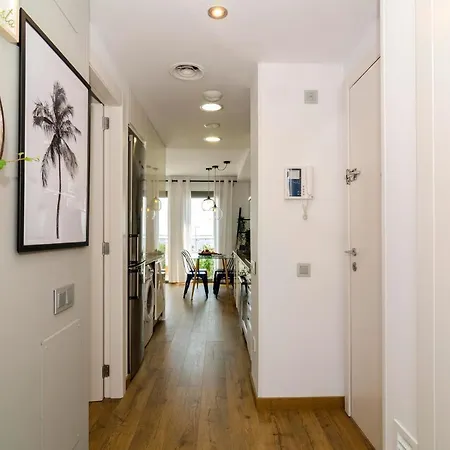 Apartment Spaces Sea View Oasis