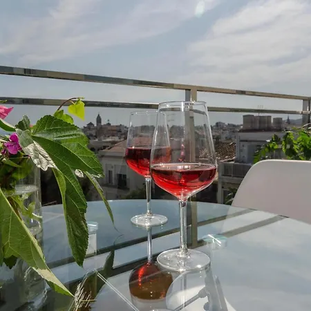 Apartment Spaces Sea View Oasis *