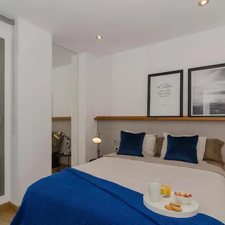 Spaces Sea View Oasis Apartman Sitges