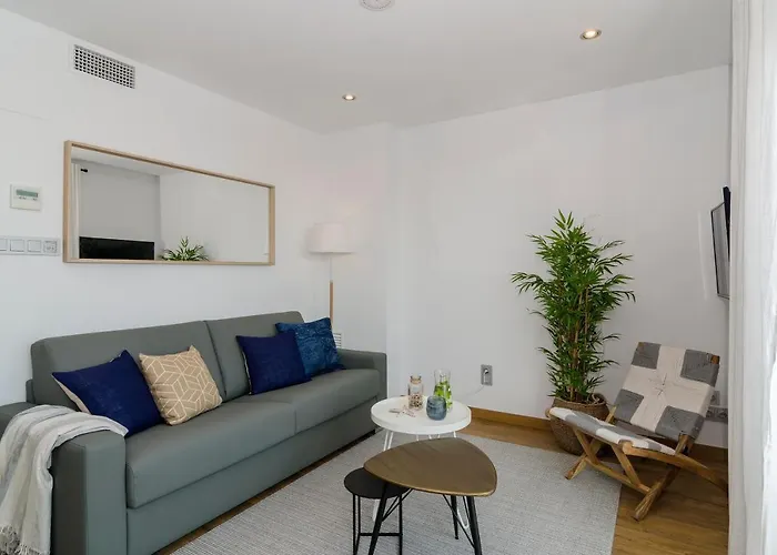Spaces Sea View Oasis Apartman *